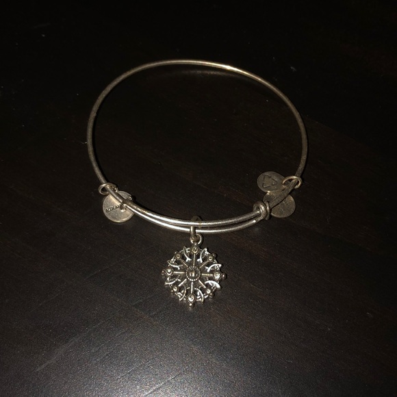Alex & Ani compass - Picture 1 of 2